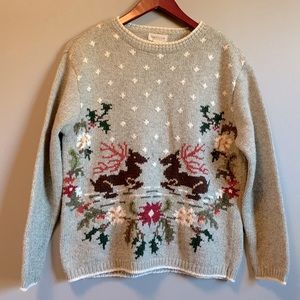 Vintage Van Heusen Beautiful Christmas Sweater